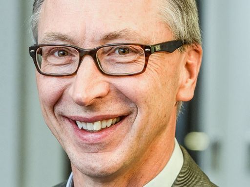 Dr. Knut Müller, Mitgründer der Prostata Hilfe Deutschland Prostata Hilfe Deutschland: Portraitfoto von Dr. Knut Müller, Mitgründer der Prostata Hilfe Deutschland