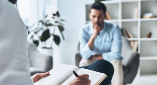 Prostata Hilfe Deutschland: Patient und Arzt im Gespräch